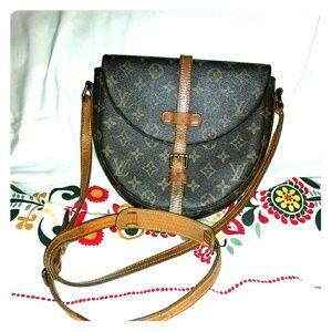 🚨sale 🚨AUTHENTIC LOUIS VUITTON CHANTILLY MM